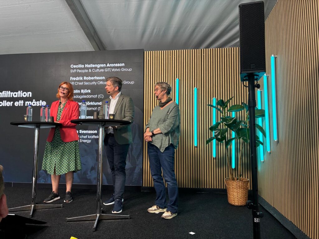 Why Background Checks Are Essential: